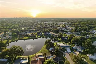 4140 Eastwood Dr, Sarasota, FL 34232 - Photo 12