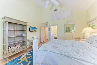 101 Palm Avenue #4, Anna Maria, FL 34216 - Photo 18