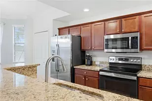 16804 Vardon Ter, Bradenton, FL 34211 - Photo 2