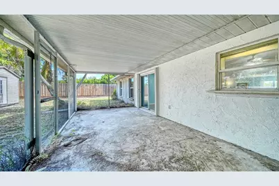 1546 Georgetowne Lane, Sarasota, FL 34232 - Photo 22