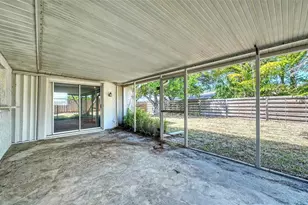 1546 Georgetowne Ln, Sarasota, FL 34232 - Photo 20