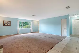 1546 Georgetowne Ln, Sarasota, FL 34232 - Photo 10