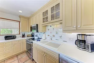 102 Palmetto Ave, Anna Maria, FL 34216 - Photo 16