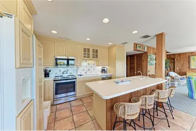 102 Palmetto Avenue, Anna Maria, FL 34216 - Photo 18