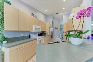 9110 64th Ct E, Parrish, FL 34219 - Photo 14