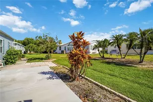 8476 Imperial Cir, Palmetto, FL 34221 - Photo 38
