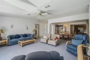 8476 Imperial Cir, Palmetto, FL 34221 - Photo 10