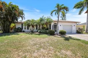 1236 Gayle Ave, Nokomis, FL 34275 - Photo 2