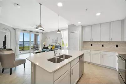 1020 Tidewater Shores Loop #208, Bradenton, FL 34208 - Photo 4