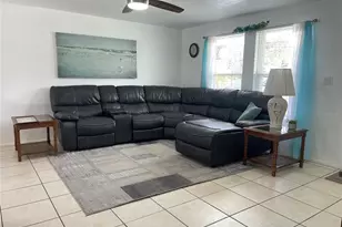 3410 Bay St, Sarasota, FL 34237 - Photo 10