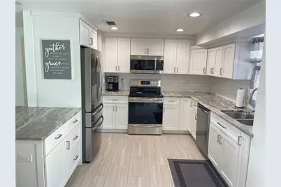 3410 Bay Street, Sarasota, FL 34237 - Photo 4