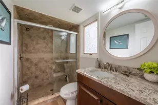 5005 Canterbury Dr, Sarasota, FL 34243 - Photo 64