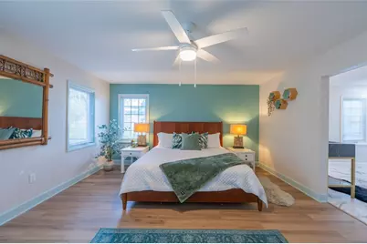 5005 Canterbury Drive, Sarasota, FL 34243 - Photo 30