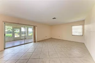 6905 9th Ave W, Bradenton, FL 34209 - Photo 8