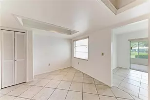 6905 9th Ave W, Bradenton, FL 34209 - Photo 12