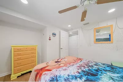 2923 Linwood Drive, Sarasota, FL 34232 - Photo 22