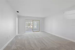 9917 Desoto Ct, Bradenton, FL 34210 - Photo 8