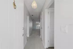 9917 Desoto Ct, Bradenton, FL 34210 - Photo 2