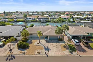 921 Birdie Way, Apollo Beach, FL 33572 - Photo 46