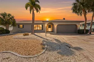921 Birdie Way, Apollo Beach, FL 33572 - Photo 2