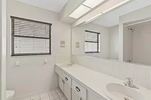 921 Birdie Way, Apollo Beach, FL 33572 - Photo 14