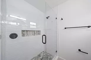 3818 Roxane Blvd, Sarasota, FL 34235 - Photo 20