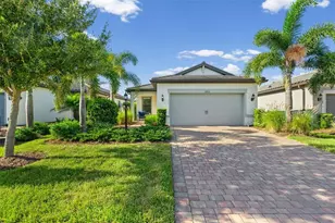 17726 Northwood Pl, Bradenton, FL 34202 - Photo 2