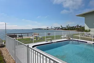 2566 Gary Cir, Dunedin, FL 34698 - Photo 38