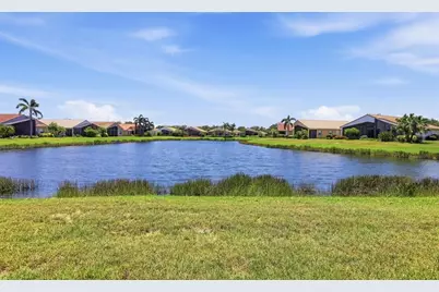 6755 41st Street Circle E, Sarasota, FL 34243 - Photo 36
