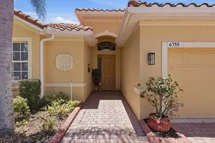 6755 41st St Cir E, Sarasota, FL 34243 - Photo 6