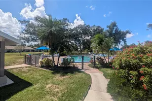 1624 Whitehead Dr, Sarasota, FL 34232 - Photo 28