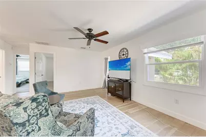901 Oak Street SW, Ruskin, FL 33570 - Photo 8