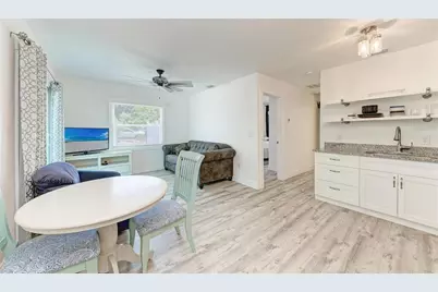 901 Oak Street SW, Ruskin, FL 33570 - Photo 40