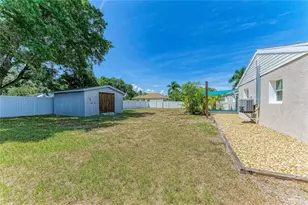 901 Oak St SW, Ruskin, FL 33570 - Photo 58