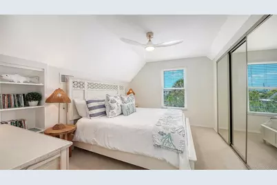 6327 Gulf Drive, Holmes Beach, FL 34217 - Photo 28