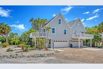 6327 Gulf Drive, Holmes Beach, FL 34217 - Photo 2