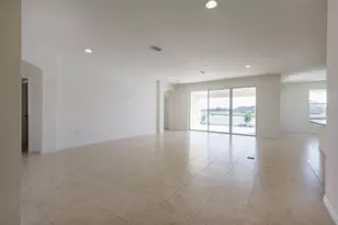 15543 Trinity Fall Way, Bradenton, FL 34212 - Photo 6