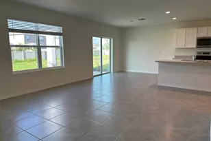 12760 Lateral Root Dr, Sarasota, FL 34238 - Photo 10