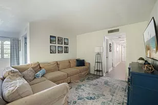 6100 12th Street S, Saint Petersburg, FL 33705 - Photo 6