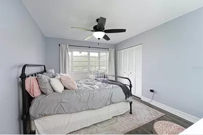 6100 12th Street S #220, Saint Petersburg, FL 33705 - Photo 12