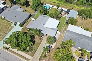 6116 Dartmouth Dr, Bradenton, FL 34207 - Photo 32