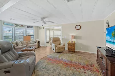 307 Avenue Of Dukes, Nokomis, FL 34275 - Photo 10
