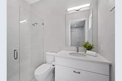 471 Island Circle, Sarasota, FL 34242 - Photo 36