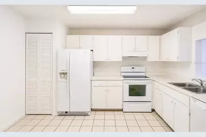 123 Wild Palm Drive #123, Bradenton, FL 34210 - Photo 12