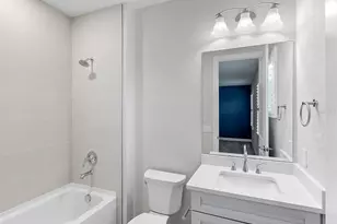 17974 Palmiste Dr, Lakewood Ranch, FL 34202 - Photo 50