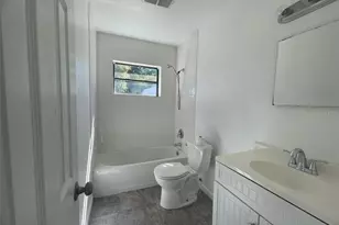 525 E Helen Ave, Punta Gorda, FL 33950 - Photo 14