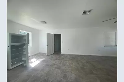 525 E Helen Avenue, Punta Gorda, FL 33950 - Photo 8