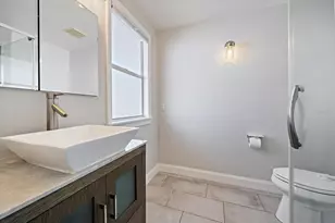 2250 Arlington St, Sarasota, FL 34239 - Photo 30
