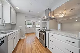 2250 Arlington St, Sarasota, FL 34239 - Photo 18