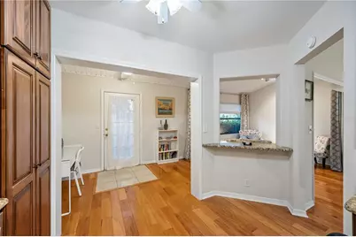 231 Southampton Lane #277, Venice, FL 34293 - Photo 12